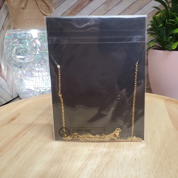 New Libre Yves Saint Laurent Gold Tone Necklace "Free To Dare" - Picture 8 of 9